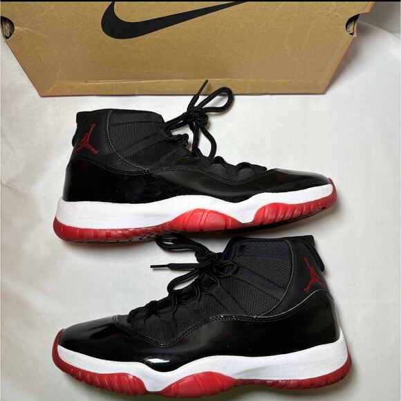 Size 11 - Nike Air Jordan 11 Retro Bred 2019 Men's Shoes - Picture 2 of 12